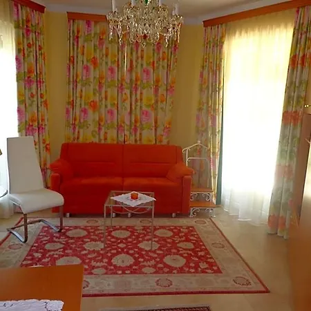 Aparthotel Hans Mauracher Schloessl 3*