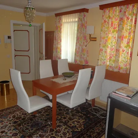 Апарт-отель Hans Mauracher Schlossl 4*